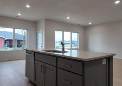 20251117215709484519000000 o